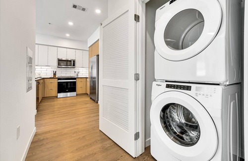 Mission Valley Apartment | Stay nr Target & Best Buy | Mission Valley 1BR w/Pet walk