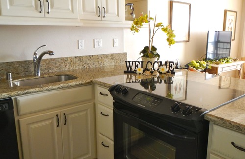 Makaha Condo | Stay On The Beach In Makaha