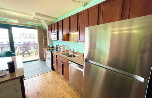 Sandusky Condo | Stay On The Water! Spectacular View Cedar Point! Downtown Walk to Ferry Restaurants Bars