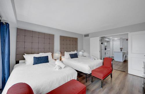 Las Vegas Strip Apartment | Stay Together in Style - 1 Bedroom Apartment with View 656