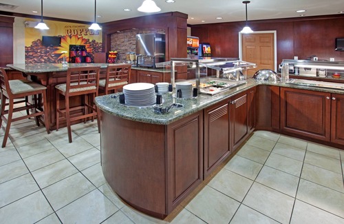 Elkhart Hotel | Staybridge Suites Elkhart by IHG