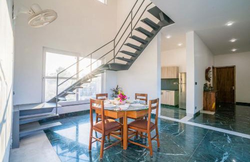 Hasanganj Villa | StayVista at Sukoon with Bonfire