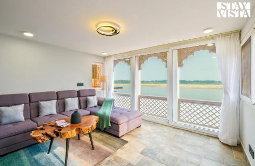 Varanasi Villa | StayVista at The Ganga House - Holy River Varanasi