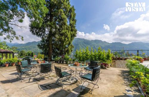 Bhimtal Villa | StayVista at The Rasa Bungalow with Lake View, Wi-Fi