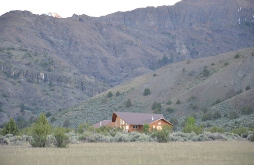 Eagleville House | steamboat stop over ranch