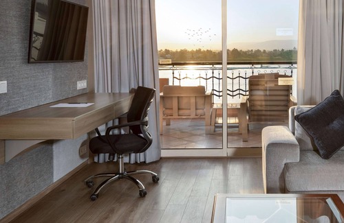 Luxor Resort | Steigenberger Nile Palace