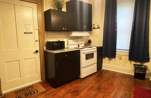 Coshocton Apartment | Stella`s Place in Heart of Historic Roscoe Village