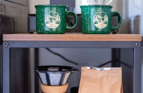 Exeter House | Steps from Downtown Exeter and a short drive to Sequoia National Park