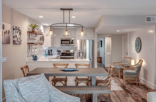 Isle of Palms Condo | Steps from the Beach - Newly Remodeled - Wild Dunes - 6D Seagrove