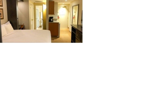 Las Vegas Hotel | Steps from the Strip for SEMA 2025 – Spacious Polo Towers Suite Near LVCC