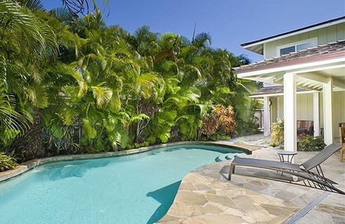 Lanikai House | Steps to Beach-Heated Pool-AC-Gated Community-Minimum Stay 7 Nights-CONTACT HOST