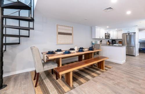 Laconia Apartment | Steps to Beach Lake-View Laconia Getaway!