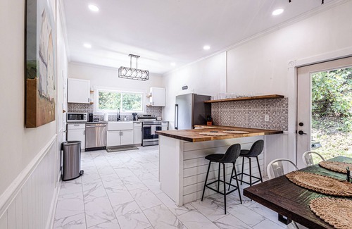 Bryson City Other | "STEPS TO BRYSON" - MTN VIEW, HOT TUB, FIREPIT, NEW REMODEL - WALK TO DOWNTOWN!