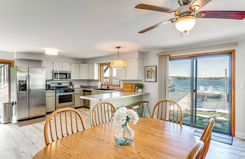 Powers Lake House | Steps to Powers Lake: Wisconsin Family Home