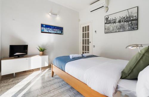 El Camp de l'Arpa del Clot Apartment | Steps To Sagrada Familia 2bedroom Retreat