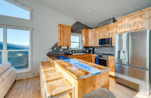 Westport House | Steps to Shore Family Beach Getaway in Westport