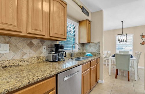 Ilexhurst House | Steps To The Beach, Private & Heated Pool, Renovated - Now Booking Summer/Fall!