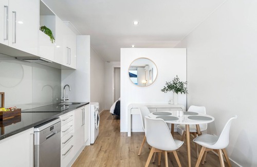 Seacliff Apartment | Steps to the sand | Belle Vista 2 Apartment Seacliff