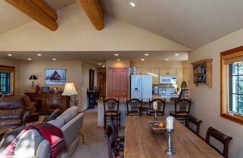 Warm Springs House | Steps to the Warm Springs Lift