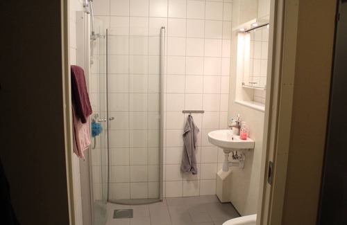 Farosund House | STF Östra Flygeln Bunge Vandrarhem