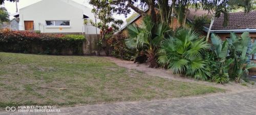 Richards Bay Apartment | Sthembile's guest house