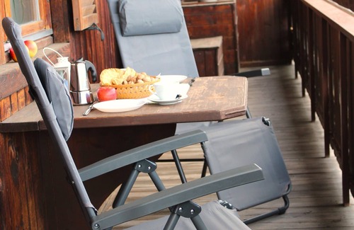 Chiusa Apartment | Stieberhof Feldthurns - Holiday apartment with mountain view - Alpaca hike