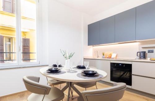 Old Town Apartment | Stile & Storia Vivi Modena da Corso Adriano