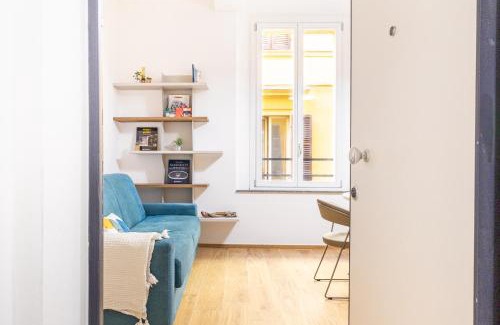 Old Town Apartment | Stile & Storia Vivi Modena da Corso Adriano