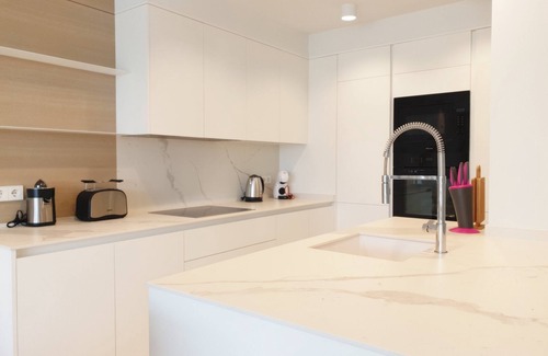 Almunecar House | Sto 13, Modern villa with private infinity swimming pool, ocean view and beach club