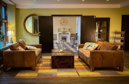 Kendal Hotel | Stonecross Manor Hotel