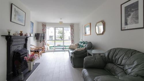 Ballycastle House | Strand Cottages Ballycastle Seafront
