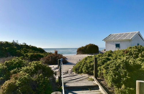 Yzerfontein Bed & Breakfast | Strandkombuis