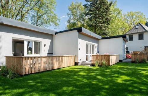 Graal Mueritz Apartment | "Strandvergnügen", 100 m zum Traumstrand, ganzer Terrassen-Bungalow mit Parken