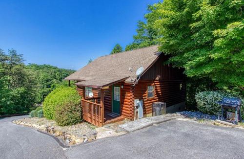 Sevierville House | Strawberry Fields, Indoor resort Pool, WIFI, 560 FREE tickets each paid day