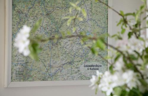 East Norton House | Strawberry Lodge