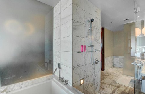 Las Vegas Apartment | Strip View Luxury Studio No Resort Fee Palms Place