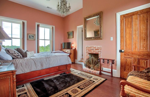 Carlisle Bed & Breakfast | Stuart Manor Bed and Breakfast