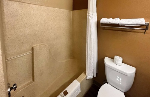 Ellendale Hotel | Studio 6 Memphis, TN – East Memphis