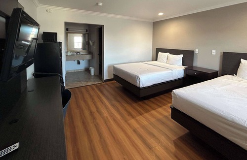 Mojave Hotel | Studio 6 Mojave, CA - Airport