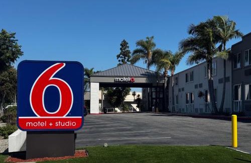 Harbor Hotel | Studio 6 Suites Carson, CA