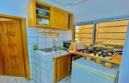 Douala Apartment | Studio A4 Fustel City, Bonamoussadi Santa Lucia, WiFi, canal, well, janitor