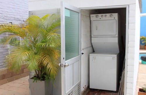 Cali Apartment | Studio apartment #3 in an exclusive neighborhood in Cali garden city.