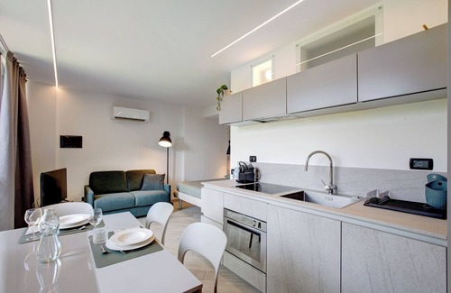Aosta Apartment | Studio Apartment 'Maison Claire' with Mountain View, Wi-Fi and Air Conditioning