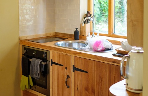 Thetford Apartment | Studio Apartment ! nQuintessentially Quaint & Quirky