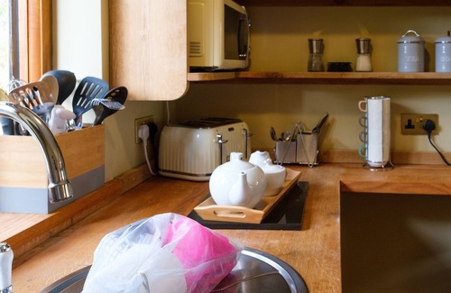 Thetford Apartment | Studio Apartment ! nQuintessentially Quaint & Quirky