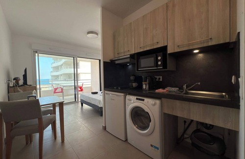 Valras-Plage Apartment | Studio API Archipel Lipari