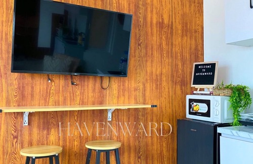Diliman Condo | Studio bedroom in Circulo Verde near Eastwood Quezon city. Pet-Friendly!