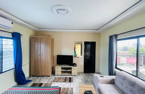 Littoral Department Apartment | Studio bien vaste avec Balcon