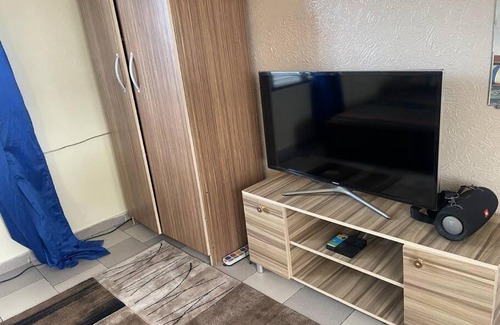 Littoral Department Apartment | Studio bien vaste avec Balcon