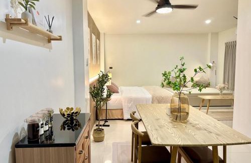 Lat Yao Apartment | Studio Botanica I 2 mins to SRT